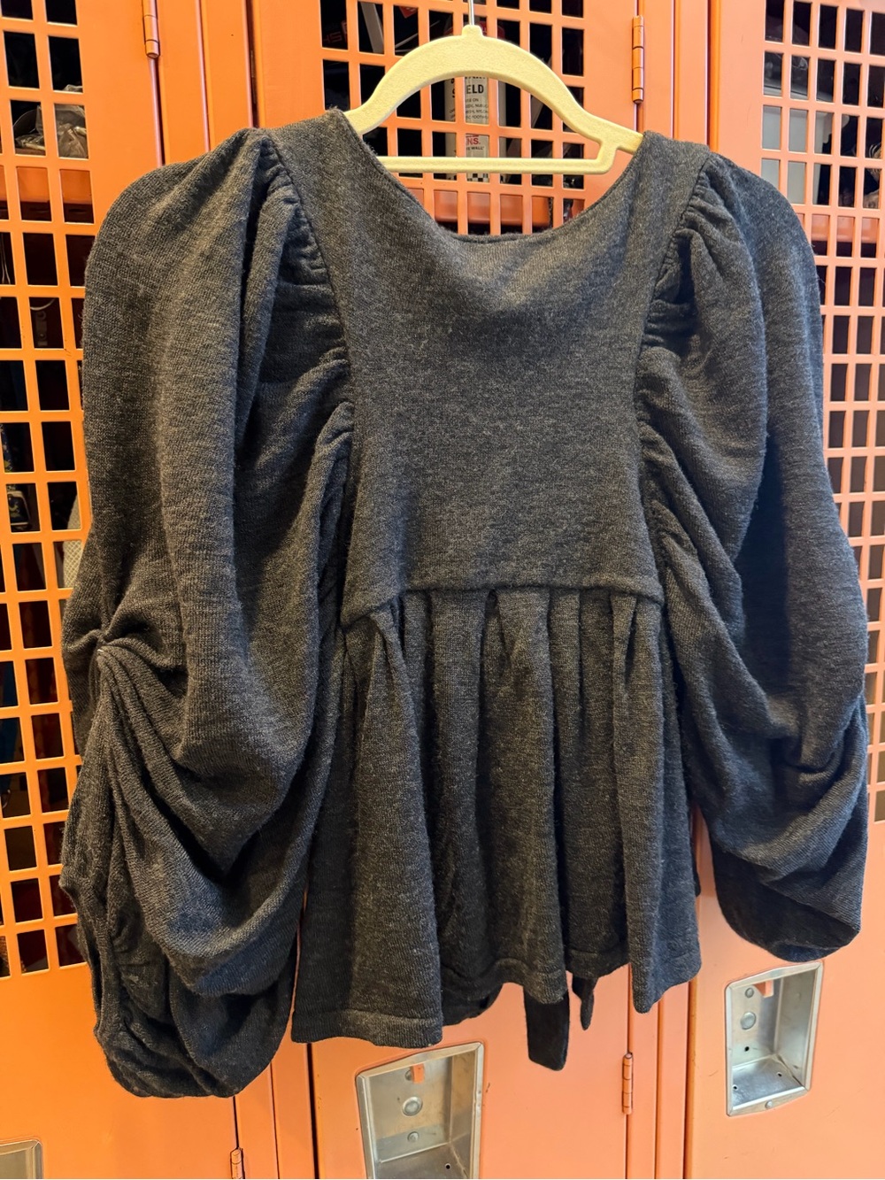 Cartonnier Anthropologie Gray Tie-Front Puff Sleeve shrug sweater. SZ Medium - Picture 2 of 6